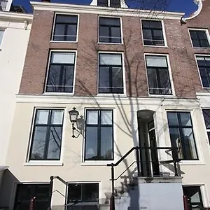 Canal Guest 2*, Amsterdam Netherlands